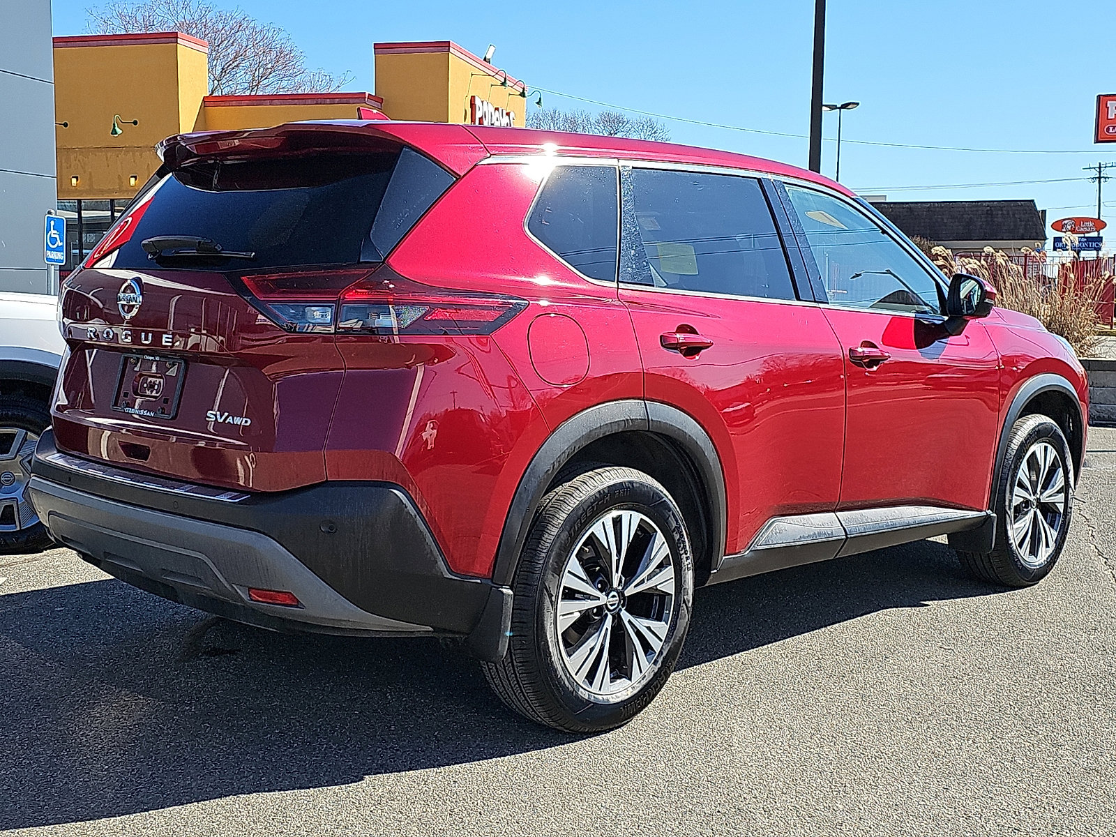 Used 2021 Nissan Rogue SV AWD/4WD image 7