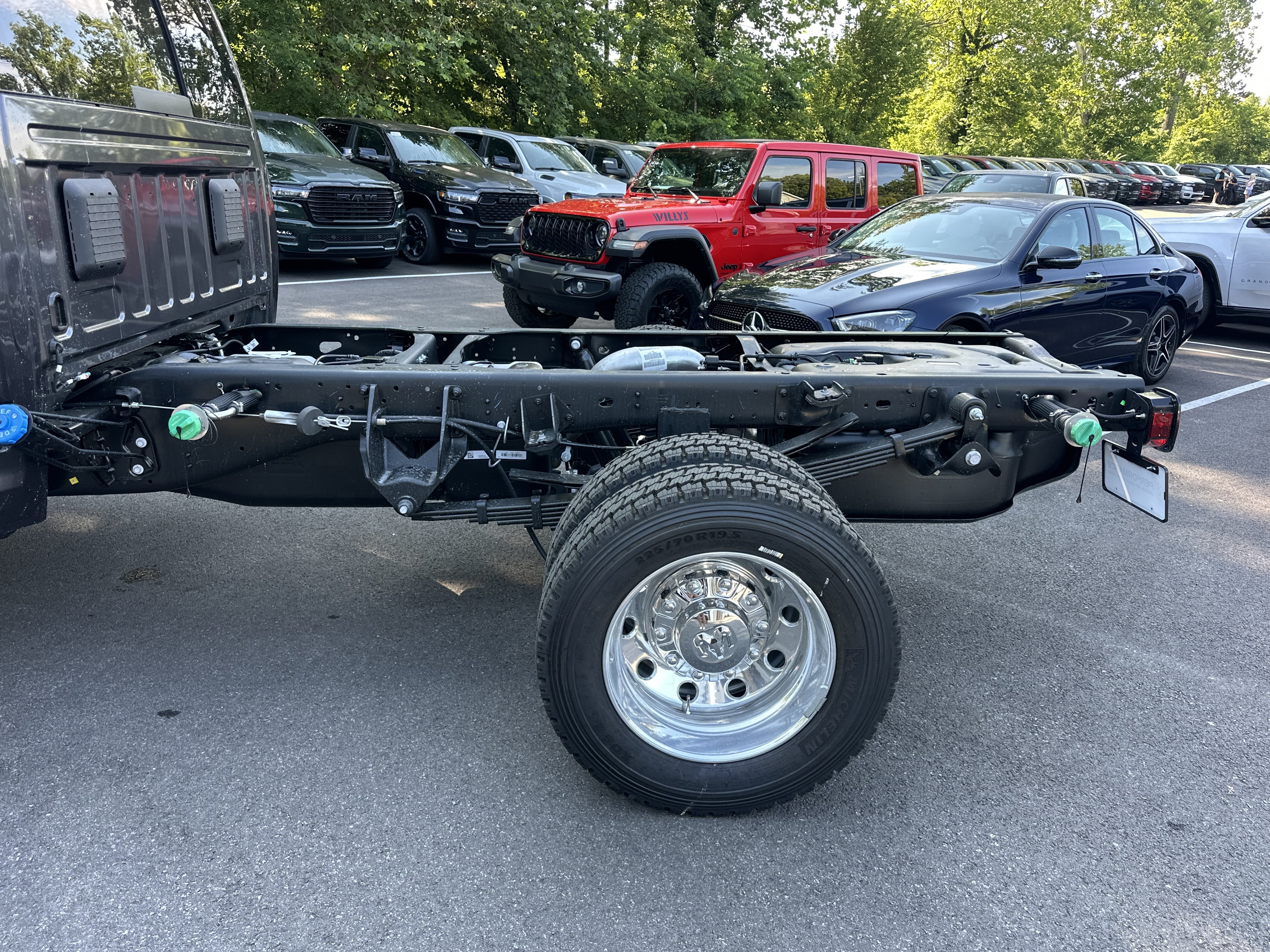 New 2026 RAM 5500 4x4 Crew Cab w/ Laramie Trim Package image 27