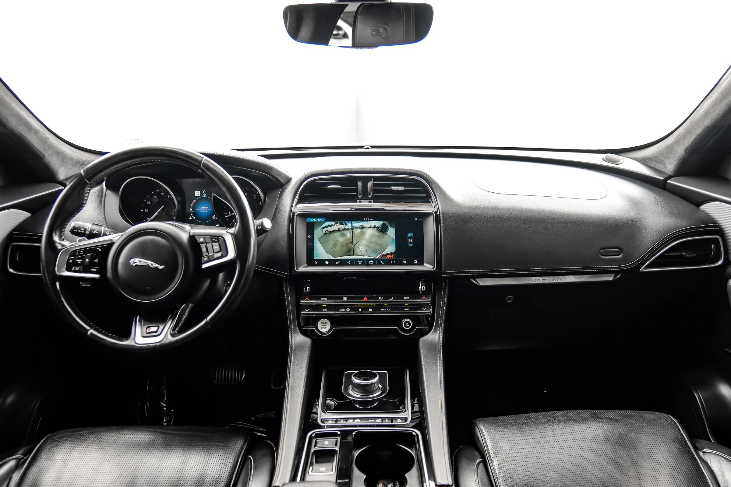 Used 2020 Jaguar F-PACE S AWD/4WD image 11