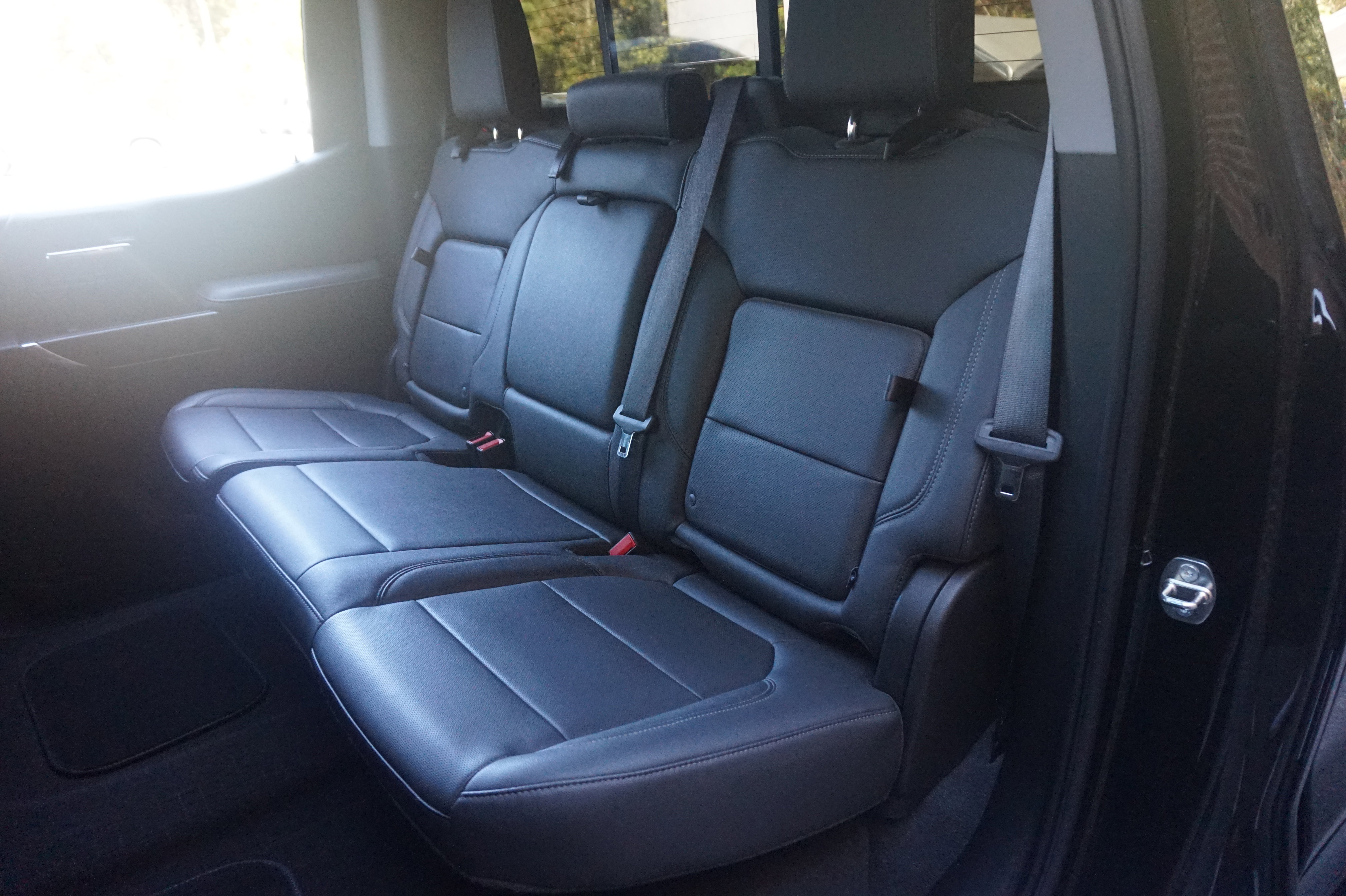 Used 2019 GMC Sierra 1500 SLT w/ SLT Premium Plus Package image 17