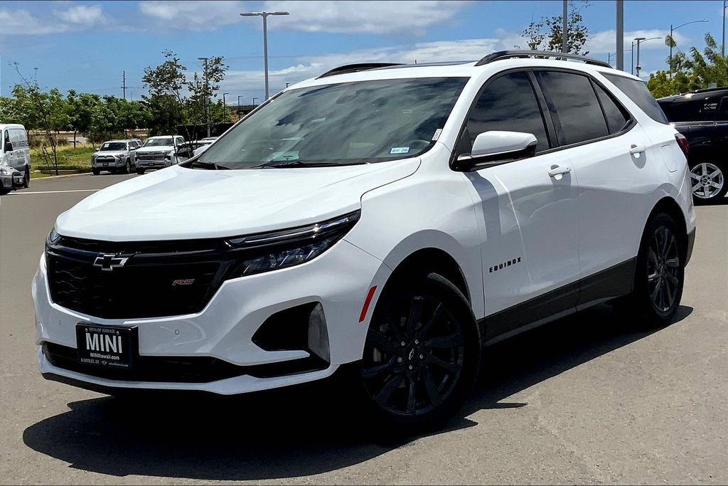 Used 2024 Chevrolet Equinox RS image 2