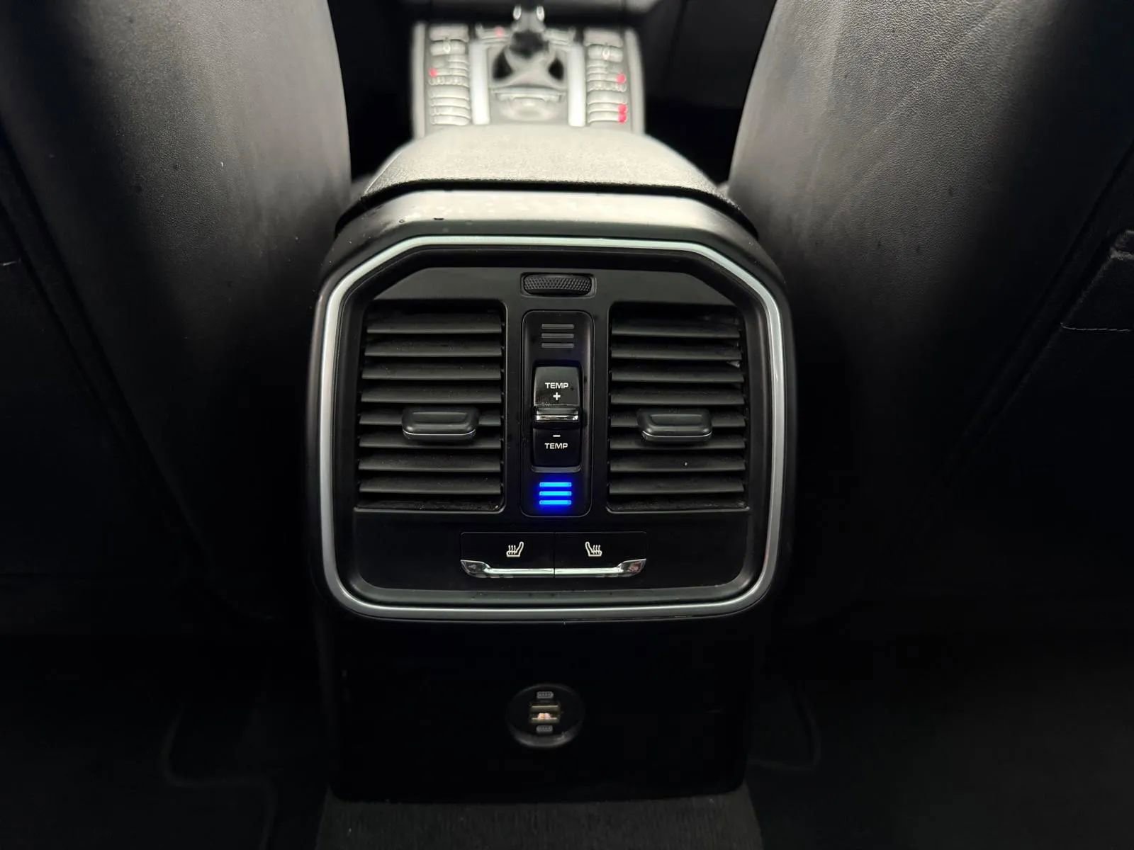Used 2018 Porsche Macan S AWD/4WD image 25