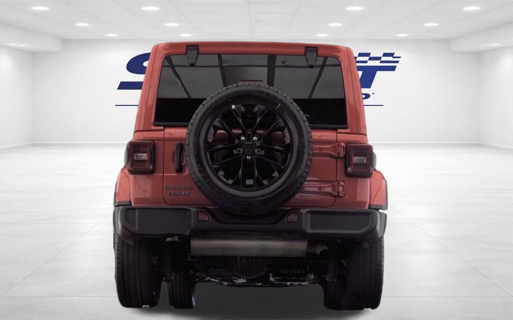 Used 2025 Jeep Wrangler Unlimited Sahara image 7
