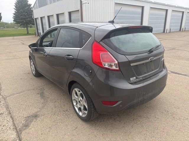 Used 2015 Ford Fiesta Titanium FWD image 4