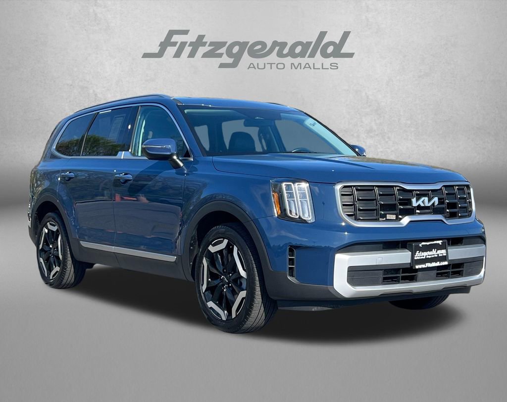 Used 2025 Kia Telluride S image 1