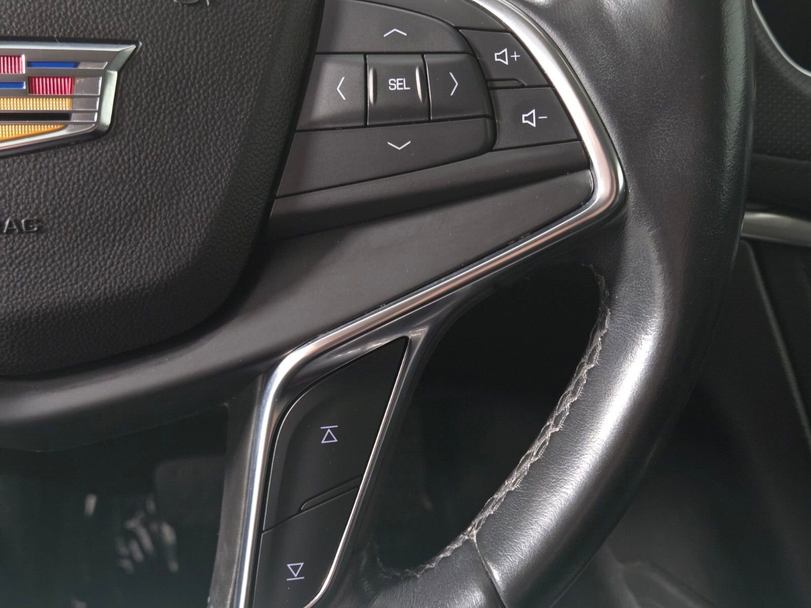 Used 2019 Cadillac XT5 Premium Luxury FWD image 22