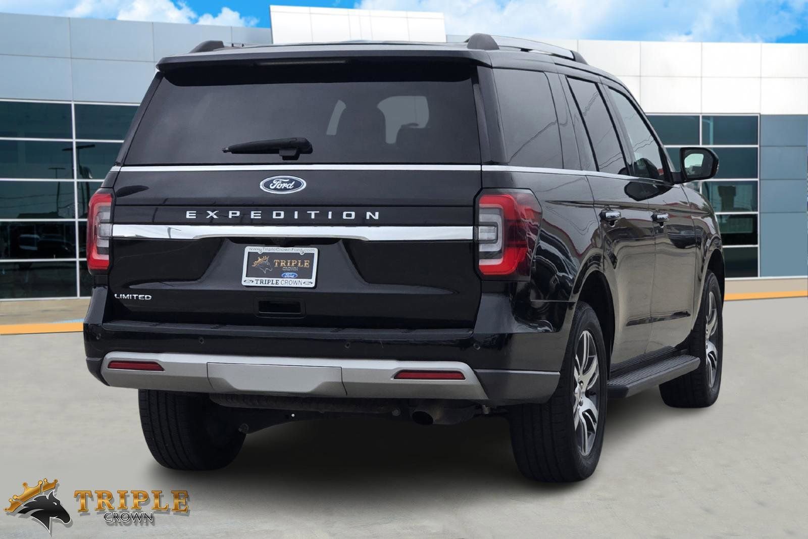 Certified 2024 Ford Expedition Limited image 5