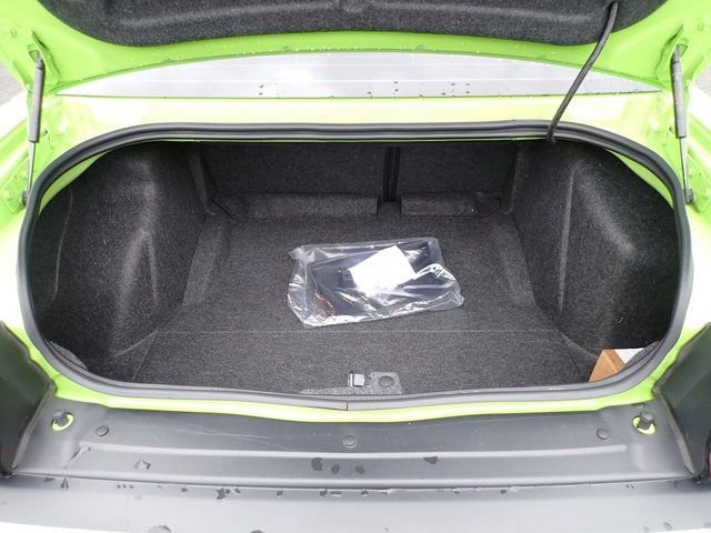 Used 2023 Dodge Challenger R/T w/ Plus Package image 7