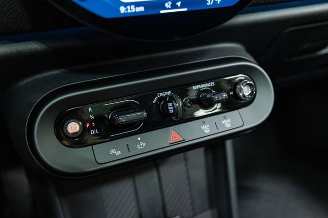 Certified 2025 MINI Cooper S image 19