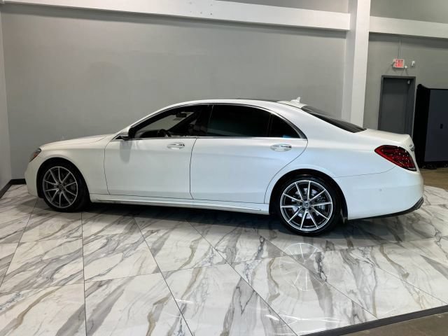 Used 2018 Mercedes-Benz S 560 Sedan image 9