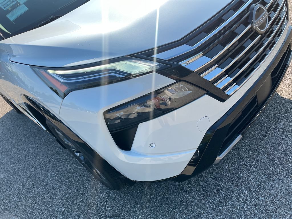 New 2026 Nissan Rogue Platinum AWD/4WD image 36