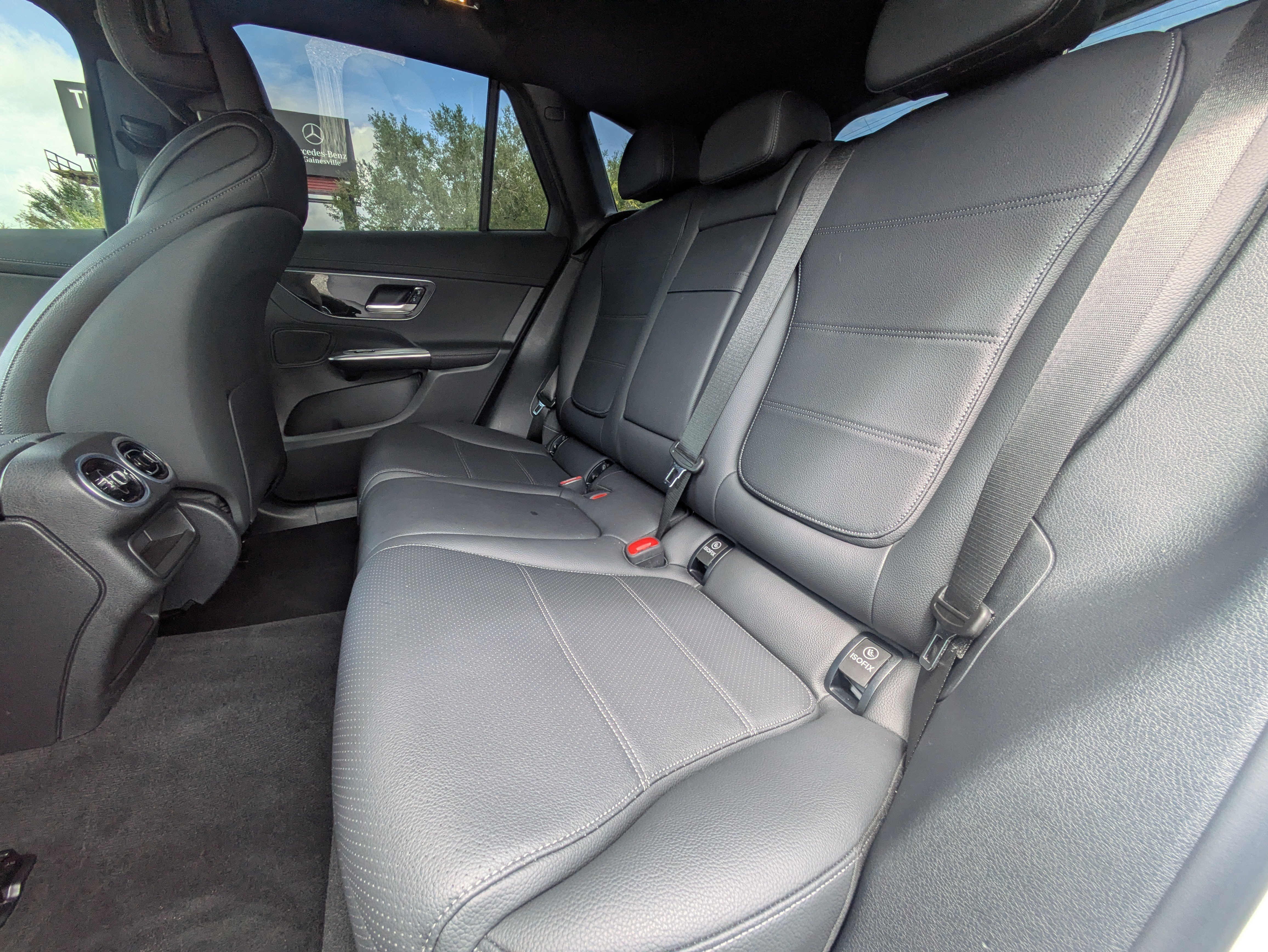 Certified 2025 Mercedes-Benz GLC 300 4MATIC image 11