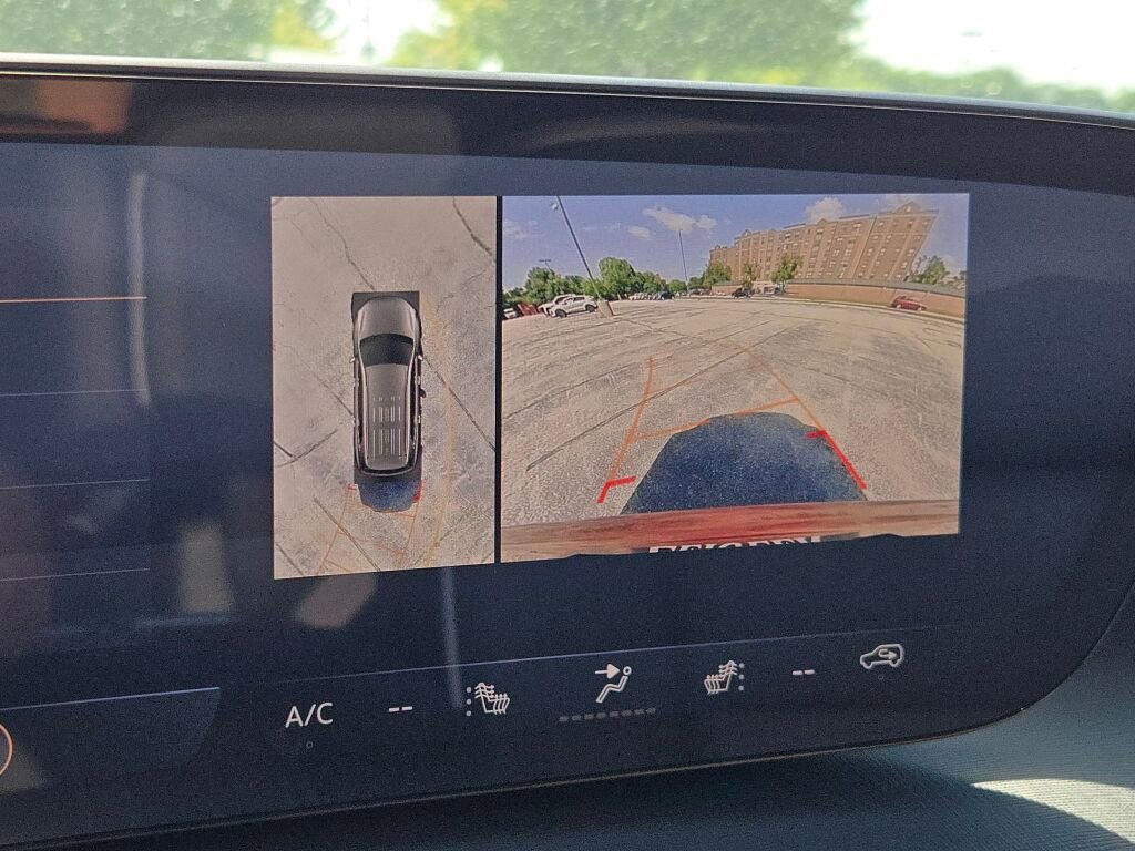 New 2026 Buick Enclave Sport Touring w/ Power Package image 31