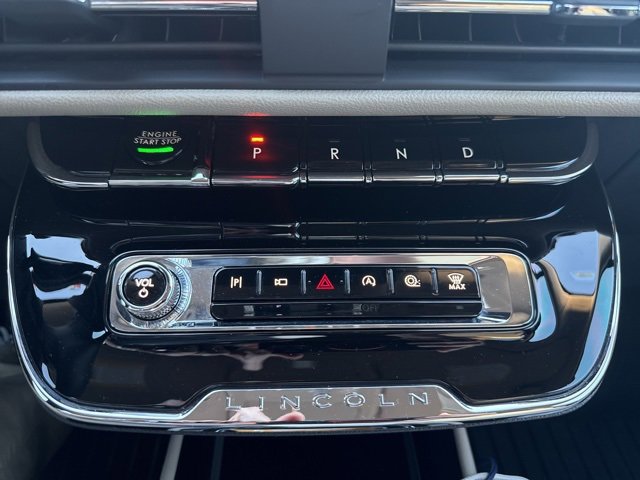 Used 2025 Lincoln Corsair FWD image 10