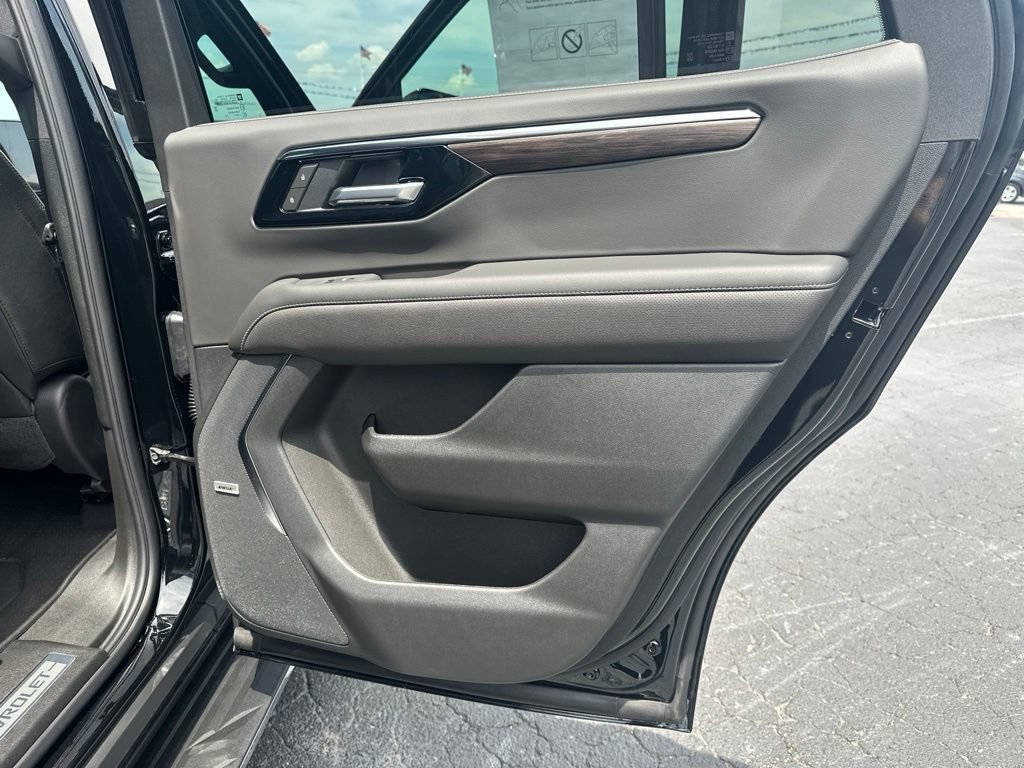 New 2026 Chevrolet Tahoe Premier AWD/4WD image 16