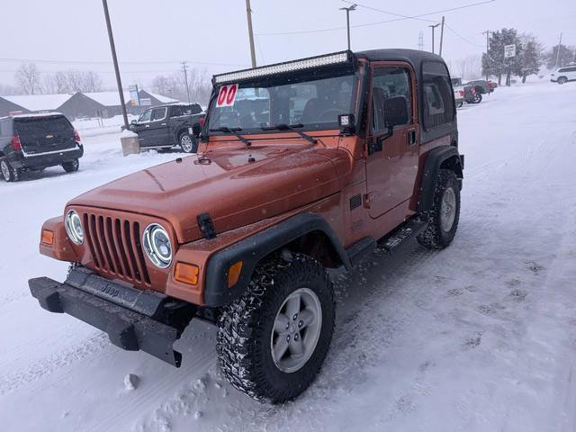 Used 2000 Jeep Wrangler SE image 4
