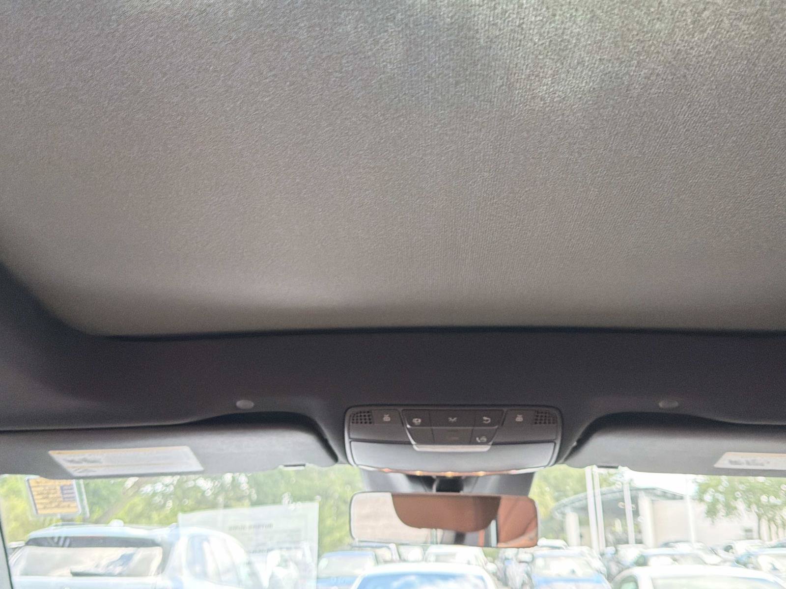 Used 2022 Mercedes-Benz GLC 300 image 15