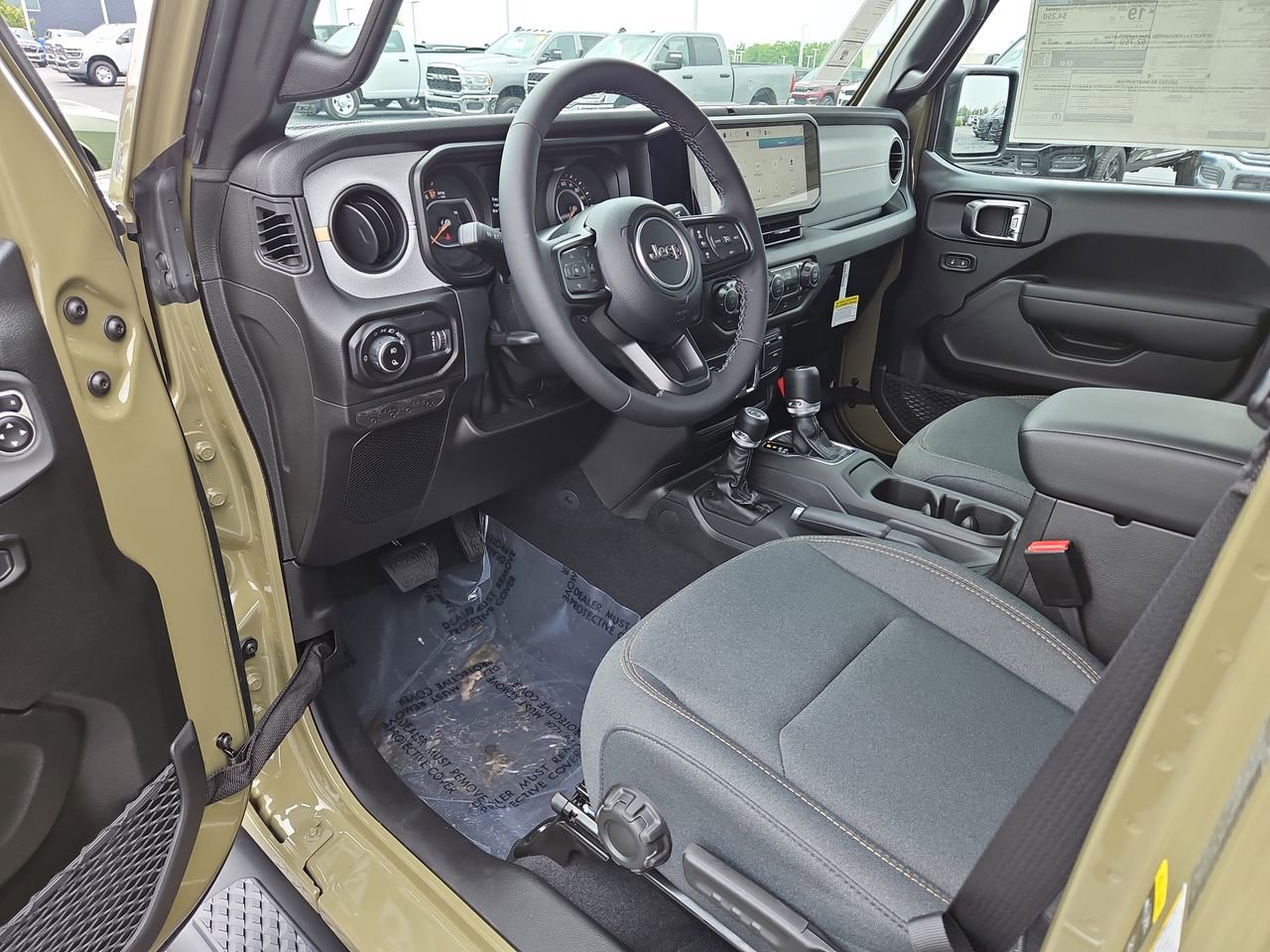 New 2025 Jeep Gladiator Sport image 17