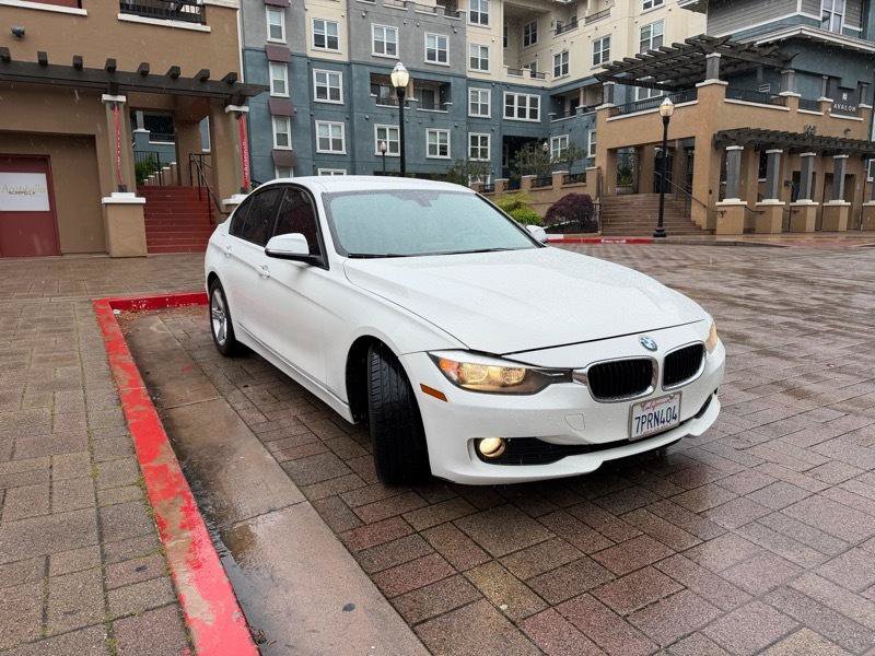 Used 2014 BMW 320i Sedan RWD image 15