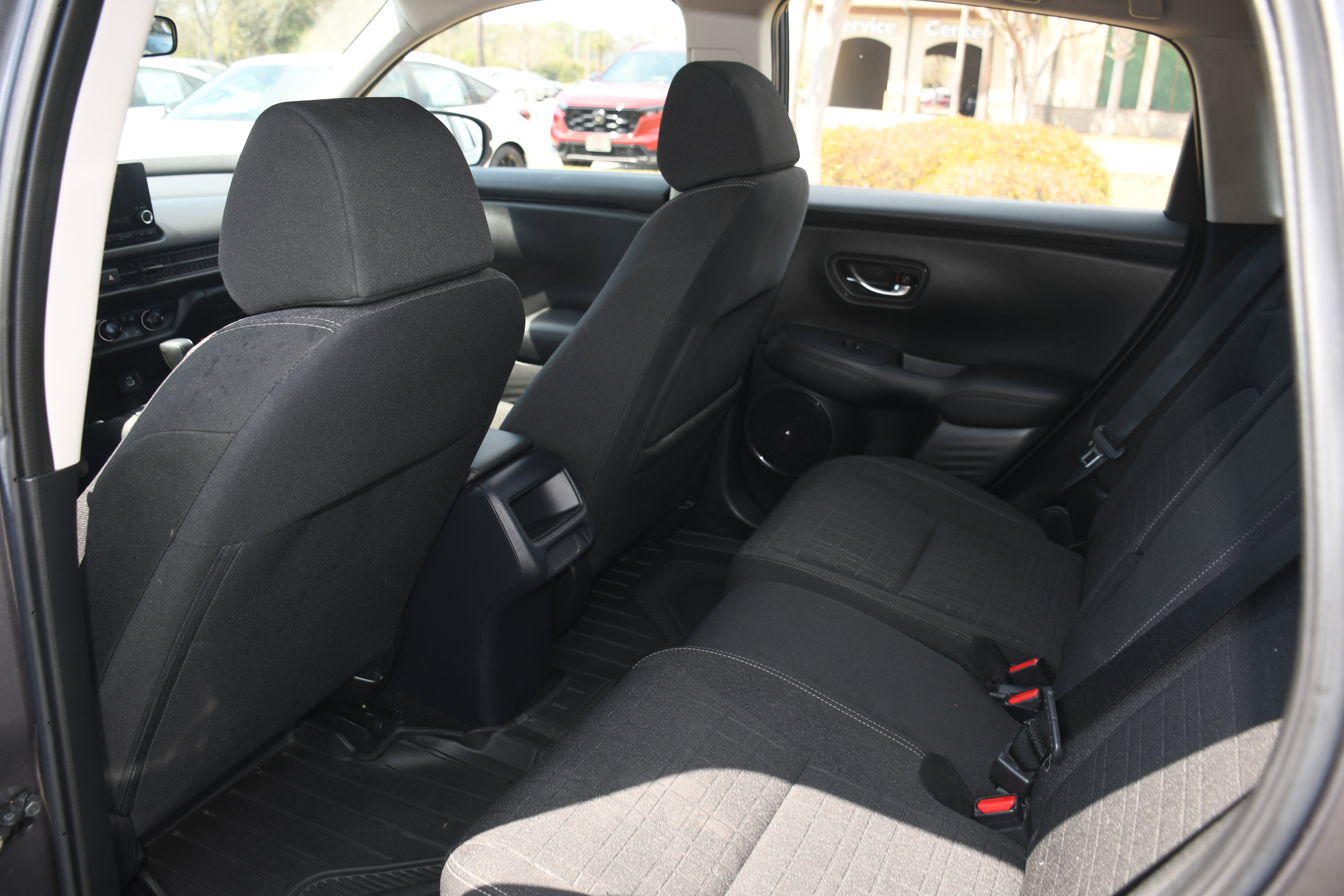 Used 2024 Honda HR-V LX image 14