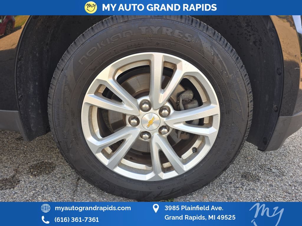 Used 2017 Chevrolet Equinox LT w/ Convenience Package AWD/4WD image 39