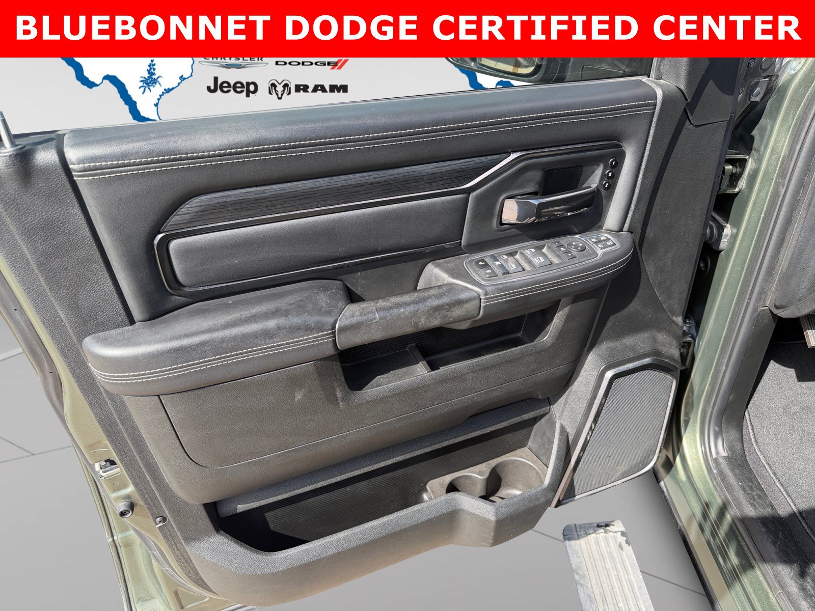 Used 2024 RAM 2500 Rebel w/ Level 2 Equipment Group AWD/4WD image 10