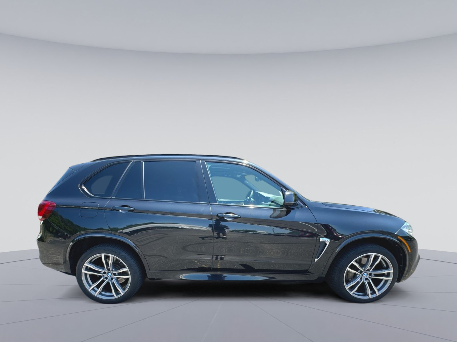 Used 2015 BMW X5 xDrive50i AWD/4WD image 33