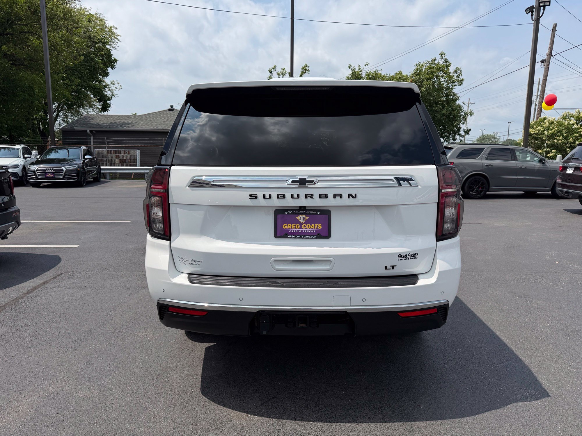 Used 2024 Chevrolet Suburban LT AWD/4WD image 5