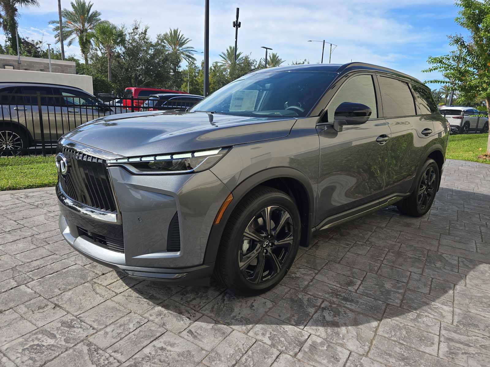 New 2026 INFINITI QX60 Autograph w/ Dark Cargo Package image 9