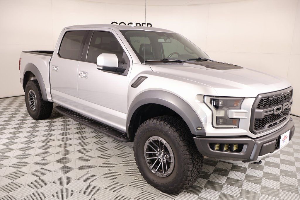 Used 2019 Ford F150 Raptor w/ Equipment Group 802A Luxury AWD/4WD image 1