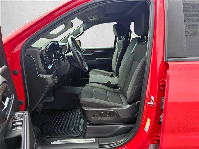 Used 2023 Chevrolet Silverado 1500 LT AWD/4WD image 20