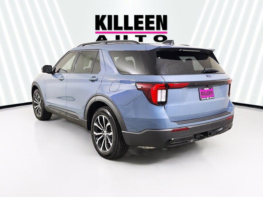 New 2026 Ford Explorer ST-Line RWD image 5