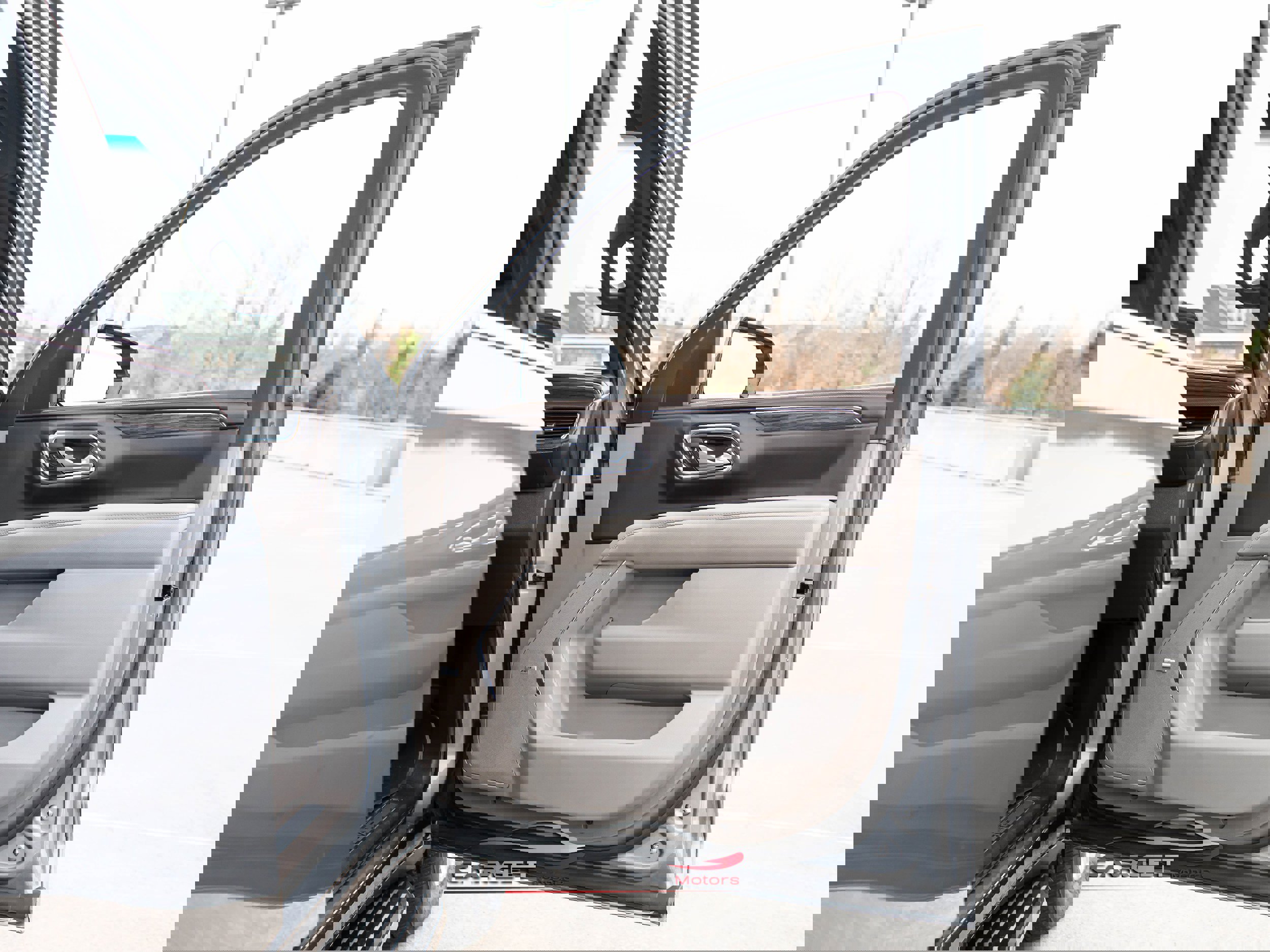 Used 2022 GMC Yukon XL SLT w/ SLT Luxury Package image 43