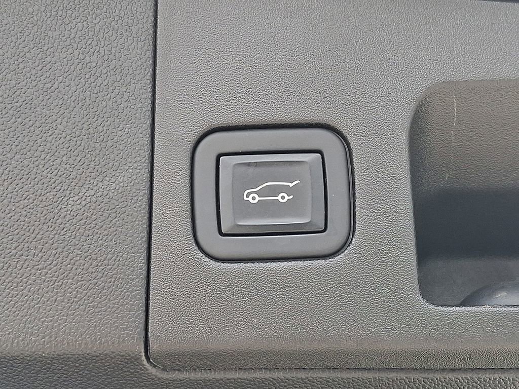 Used 2023 Cadillac XT5 Premium Luxury w/ Technology Package image 34