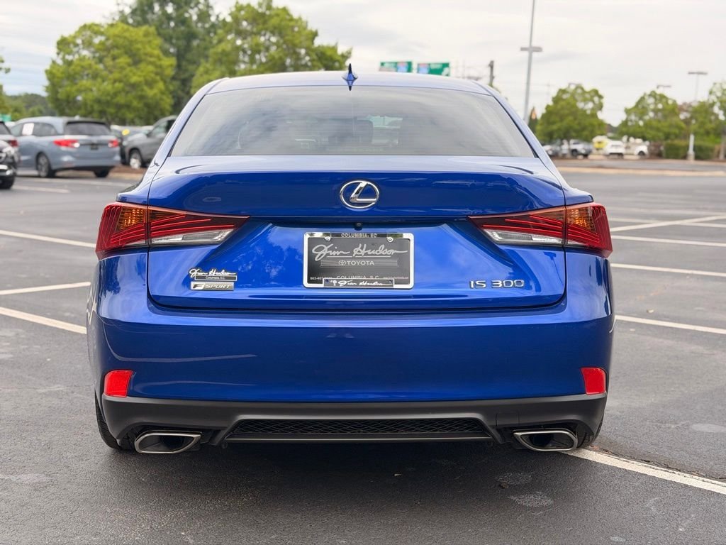 Used 2020 Lexus IS 300 F Sport w/ Blackline Edition RWD image 13