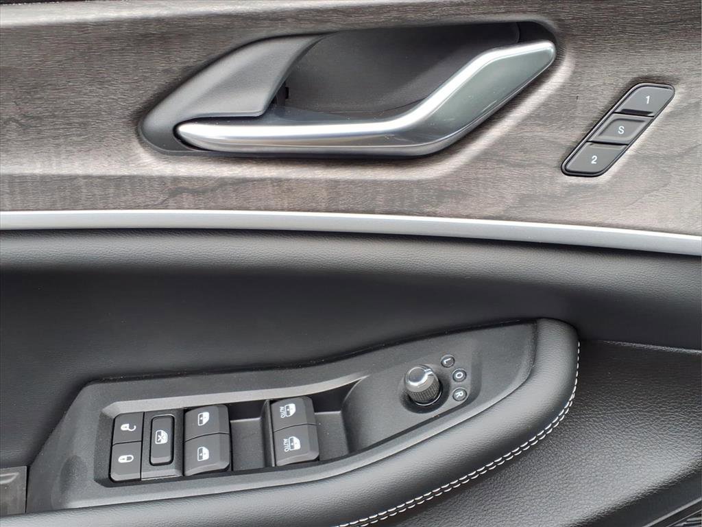 New 2025 Jeep Grand Cherokee Limited image 13