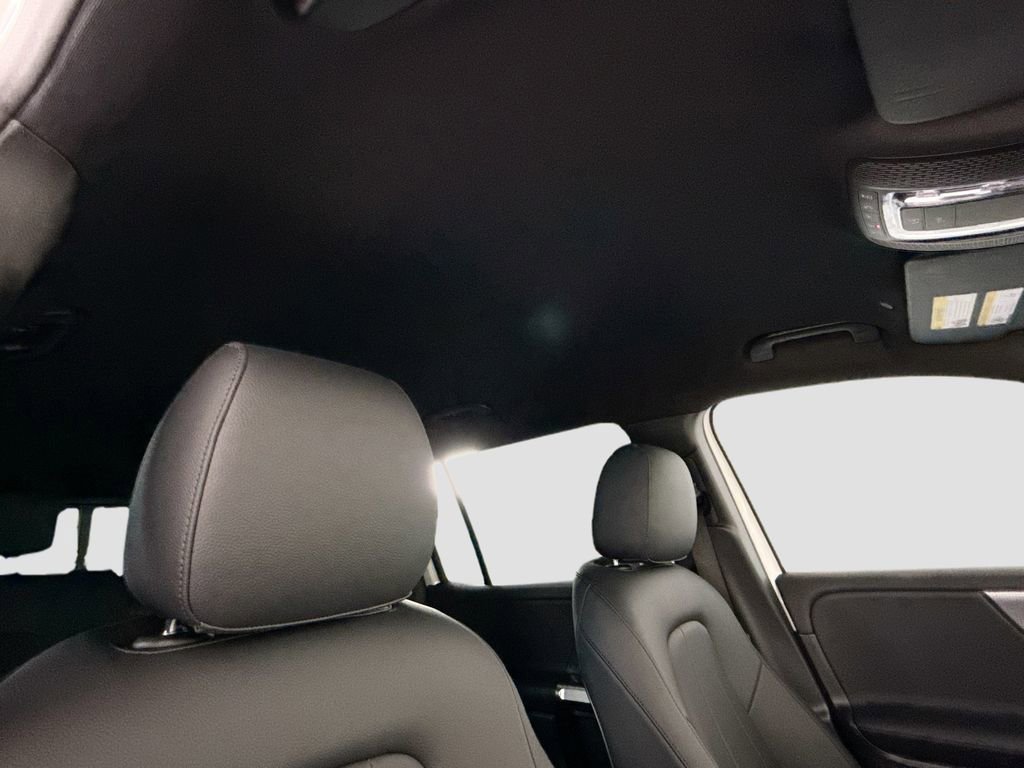 Certified 2023 Mercedes-Benz EQB 300 4MATIC image 19