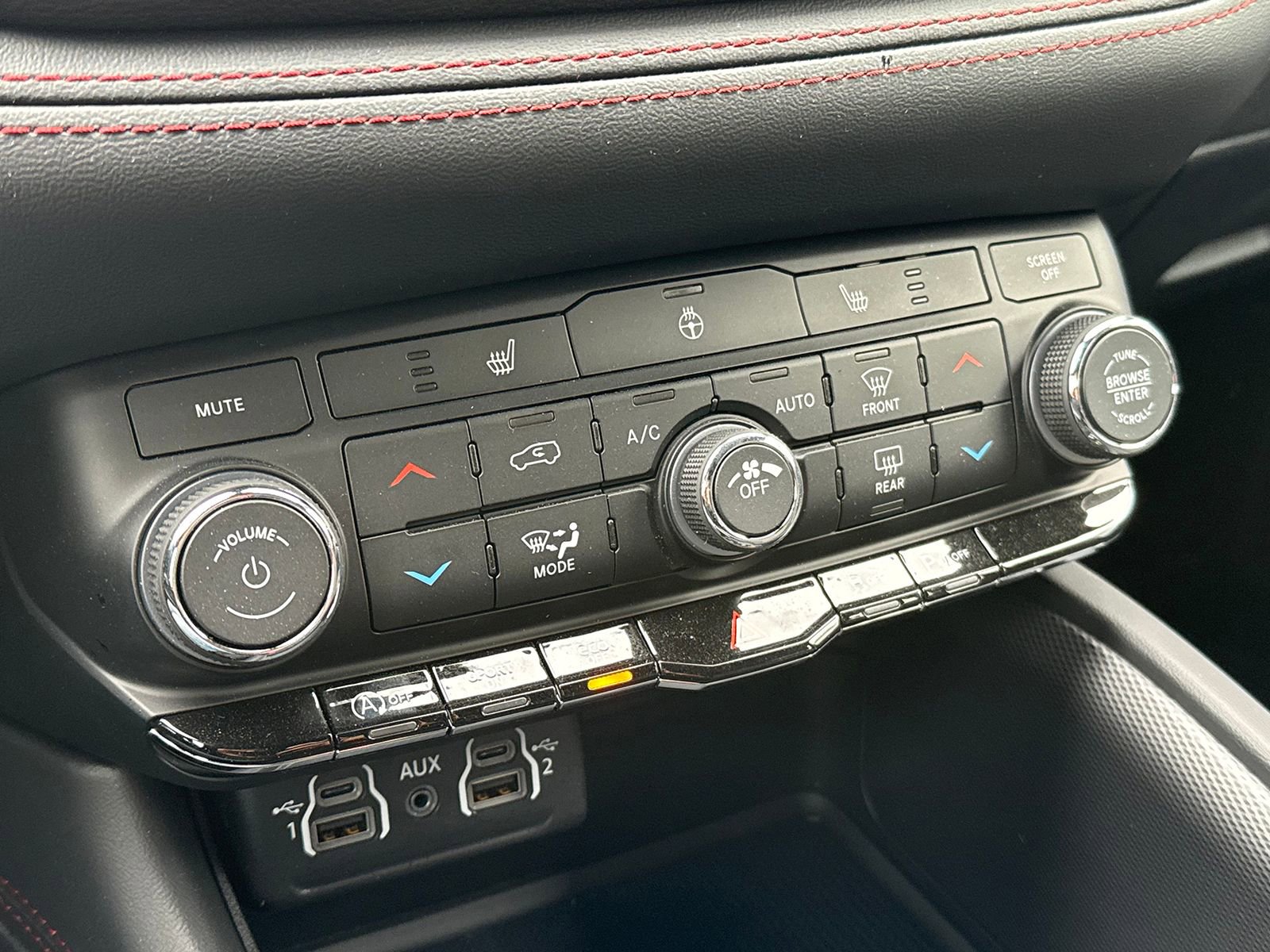 Used 2026 Dodge Durango GT image 24