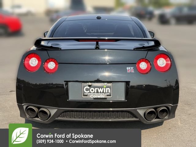 Used 2009 Nissan GT-R Premium AWD/4WD image 15