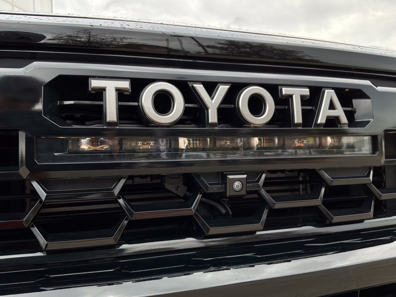 Used 2024 Toyota Tacoma TRD Pro AWD/4WD image 14