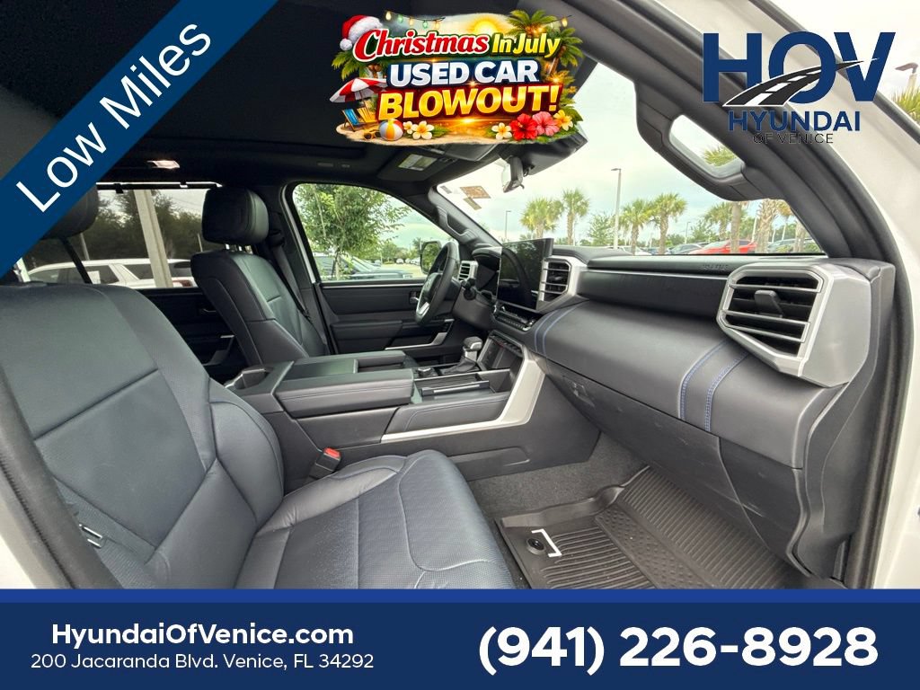 Used 2025 Toyota Sequoia Platinum AWD/4WD image 10
