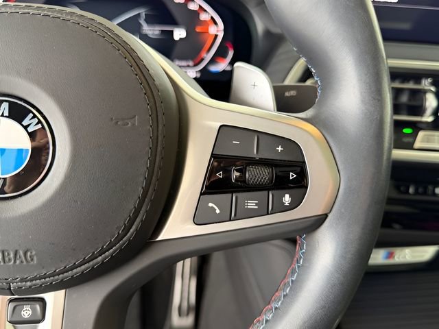 Used 2024 BMW X4 M40i w/ Premium Package image 22