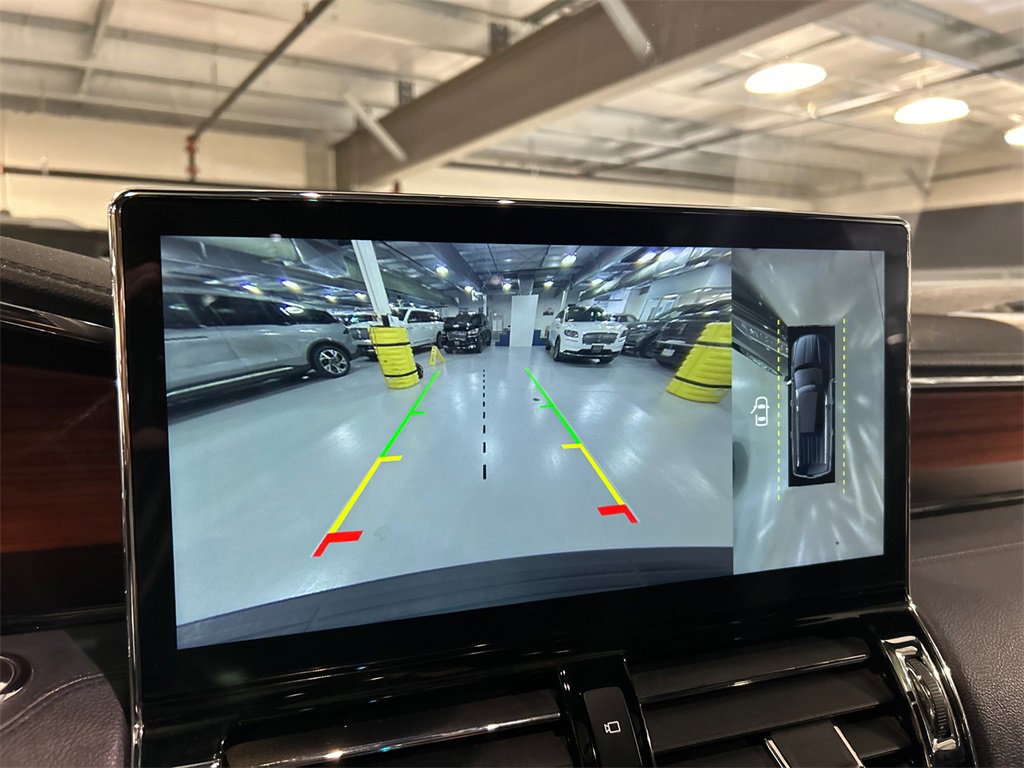 Certified 2022 Lincoln Navigator Reserve image 16