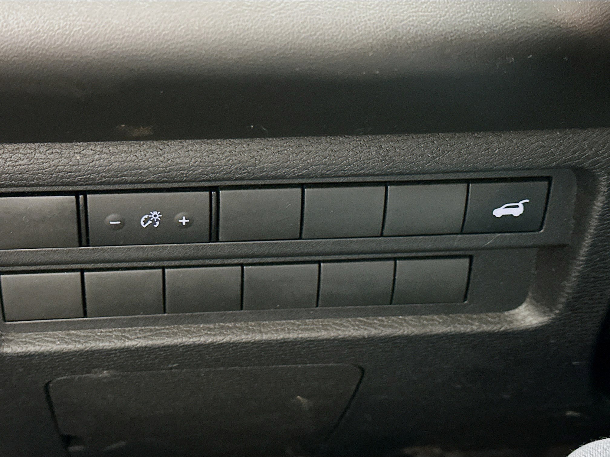 Used 2024 Mitsubishi Outlander SE image 17