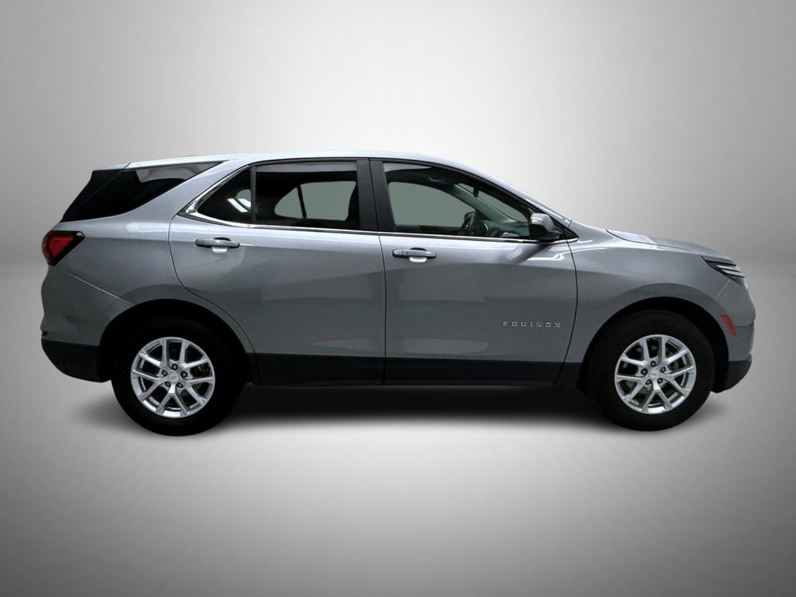 Used 2024 Chevrolet Equinox LT image 4