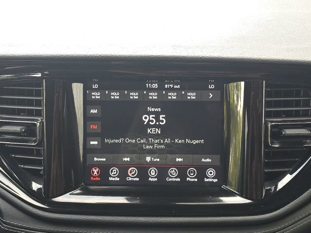 Used 2022 Dodge Durango GT image 32