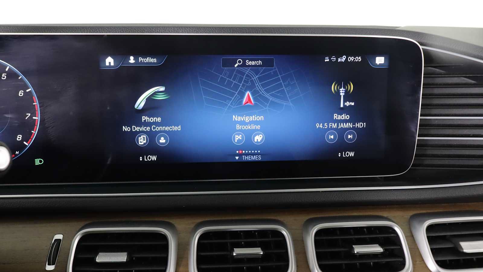 Used 2023 Mercedes-Benz GLE 350 4MATIC image 23