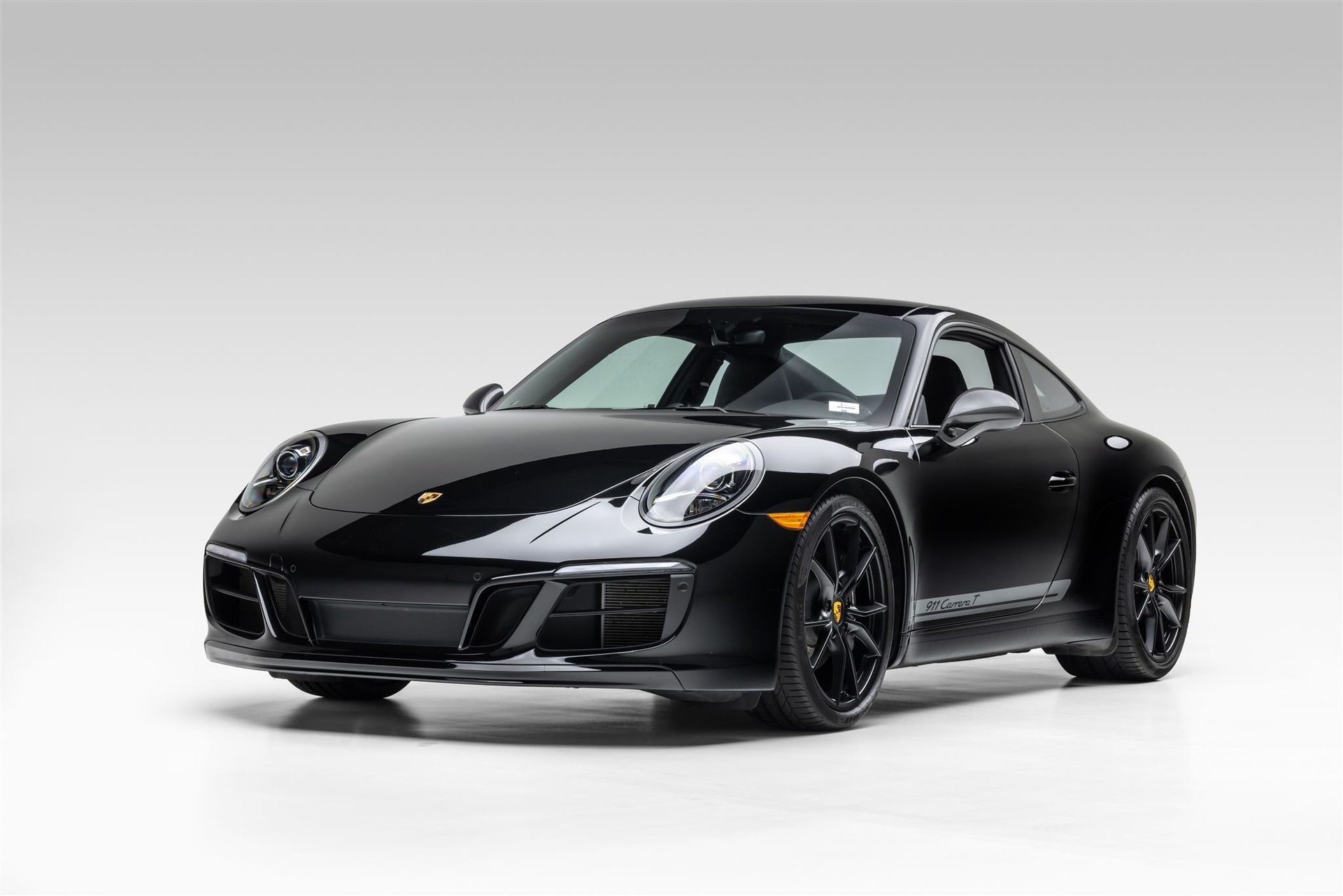 Used 2019 Porsche 911 Carrera image 2