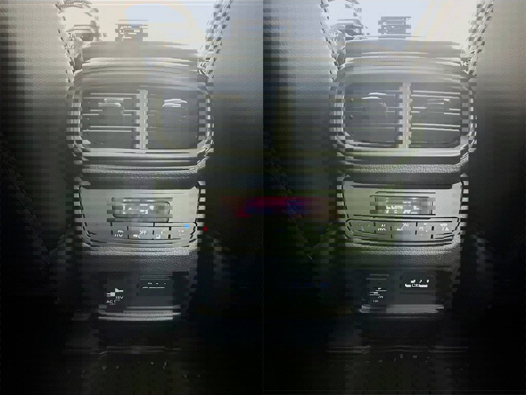 New 2025 Honda Pilot TrailSport image 29