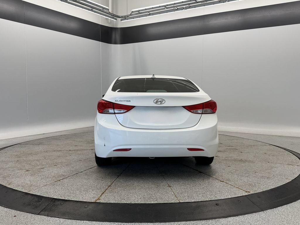 Used 2013 Hyundai Elantra GLS FWD image 4